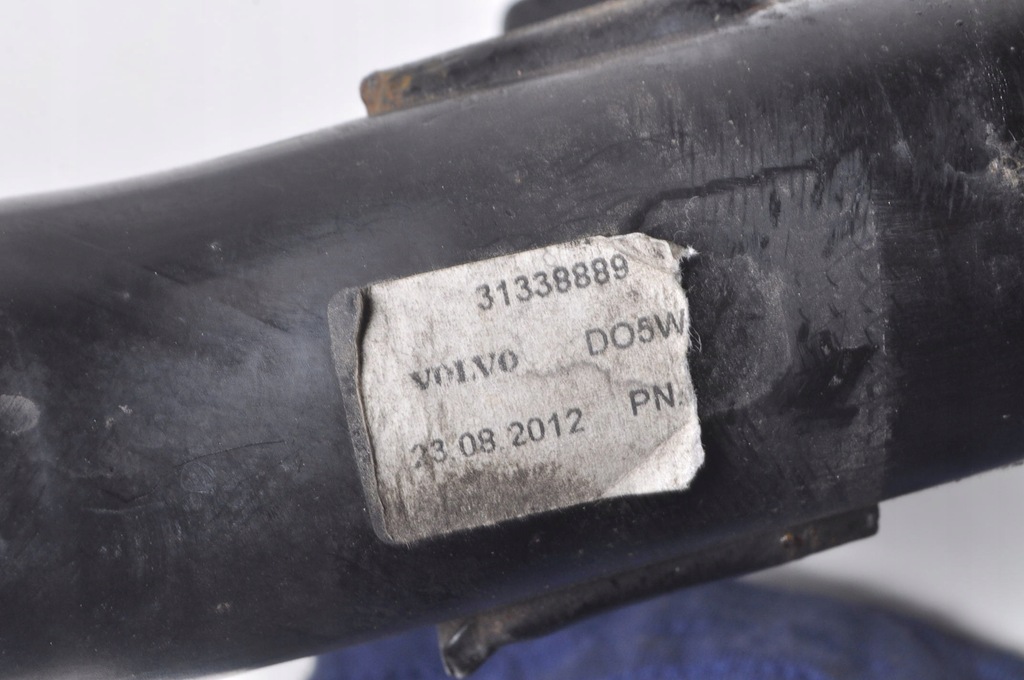 фото №3, Volvo s60 ii v60 шланг труба интеркулер 31338889