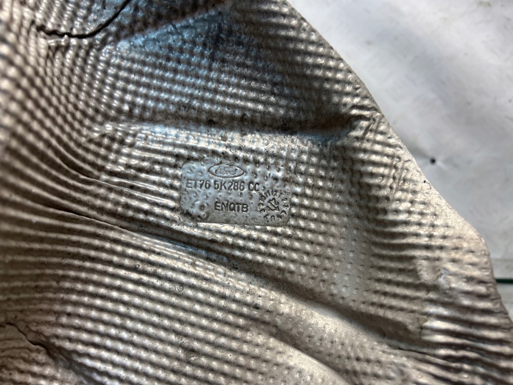 фото №9, Ford transit courier 15- защита тепловая