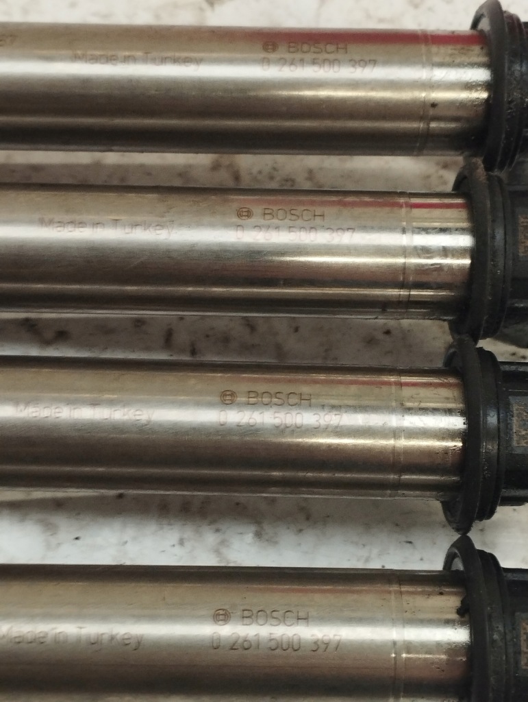 Купить Mercedes a35 w177 amg форсунка топлива a2560700187