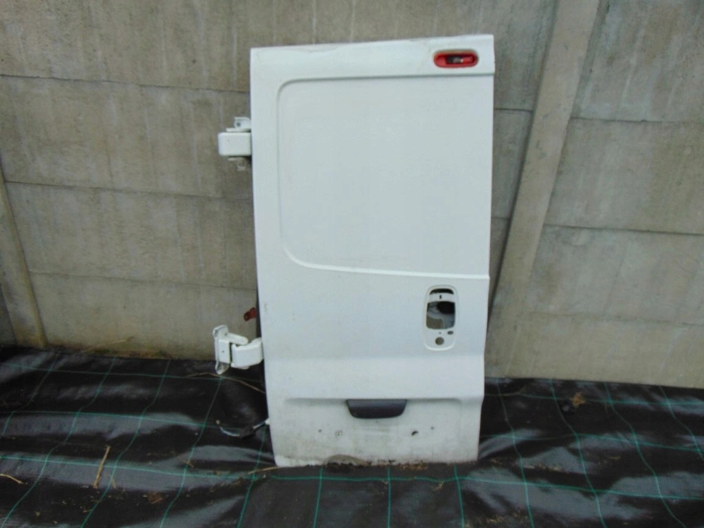 фото №1, Двері лівий задня vivaro trafic 00-06 rok