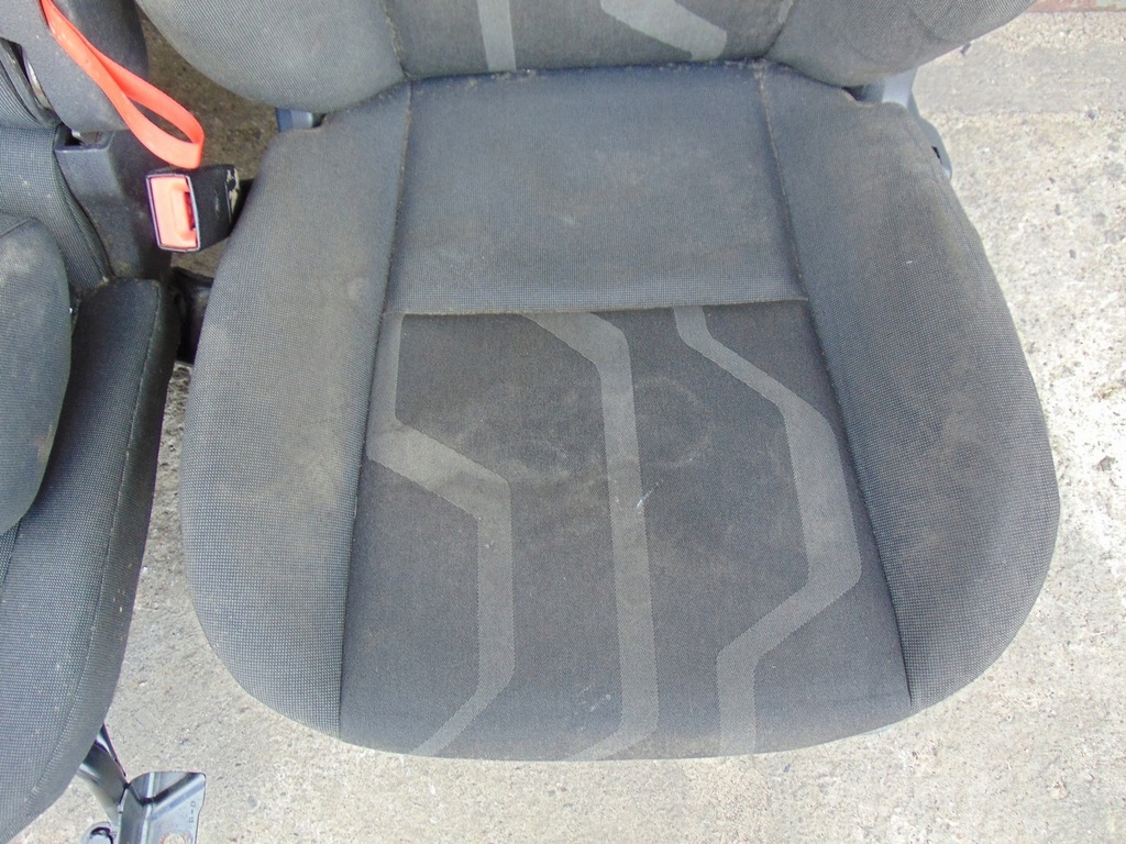 фото №12, Сидіння сидіння перед ford connect mk2 2+1 підголівники