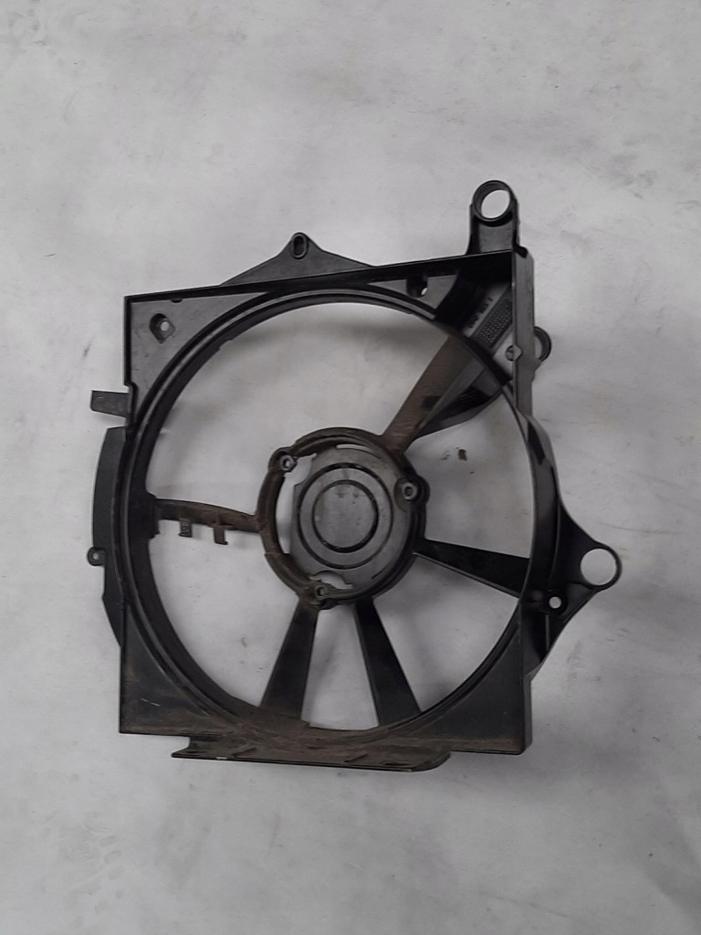 Купить Porsche taycan корпус вентилятора левая 9j1959455c