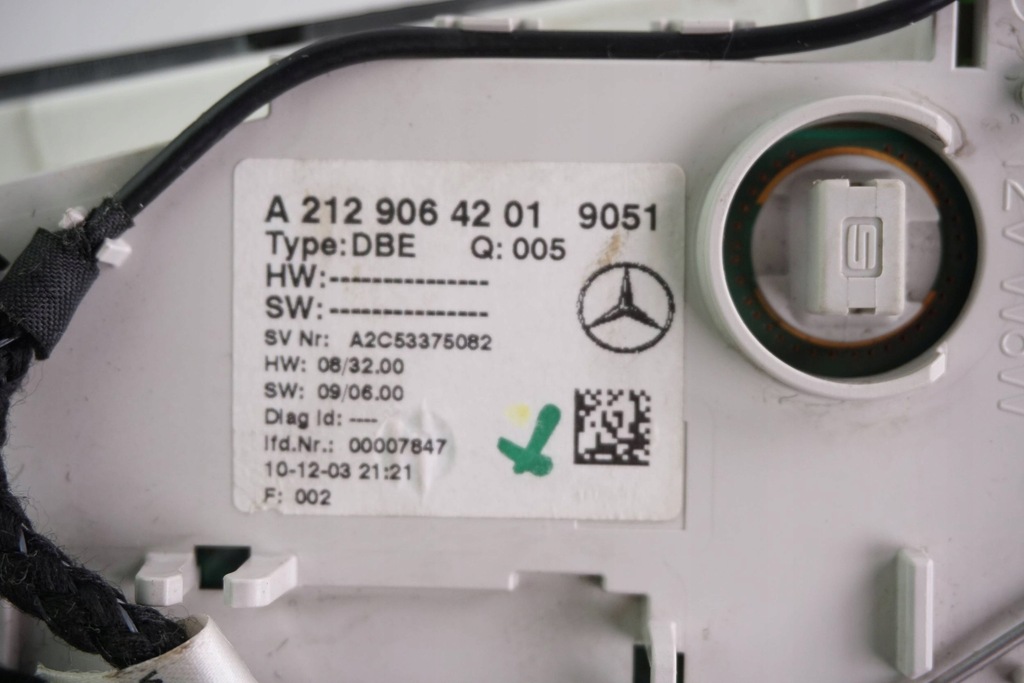 фото №9, Лампа потолочный mercedes w212 a2129064201