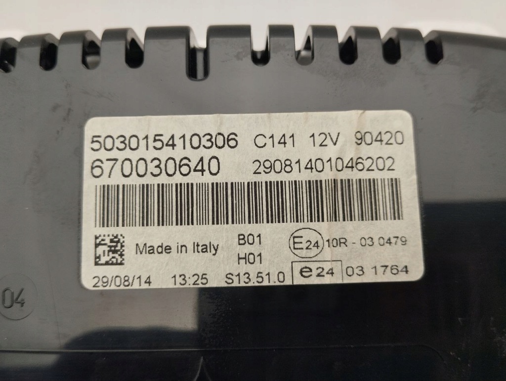 Лічильник прилади 3.0 b maserati ghibli 670030640 Ціна