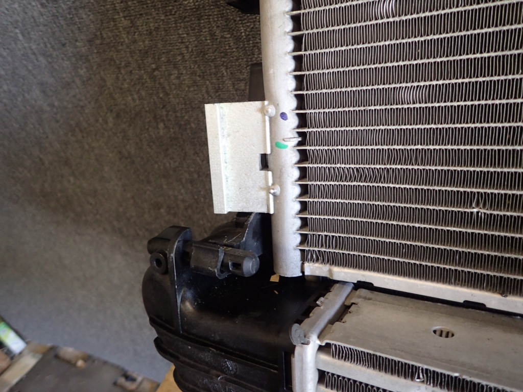 Радиатор воды интеркулер кондиционер tipo 51887954 fia Недорого