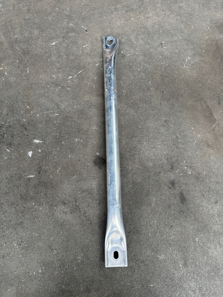 фото №1, Bmw 5 g60 g61 кронштейн розпірка 9883731