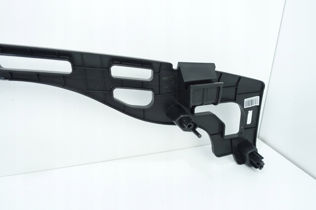 фото №7, Hyundai kona ev напрямна кронштейн бампера 84728-dd000