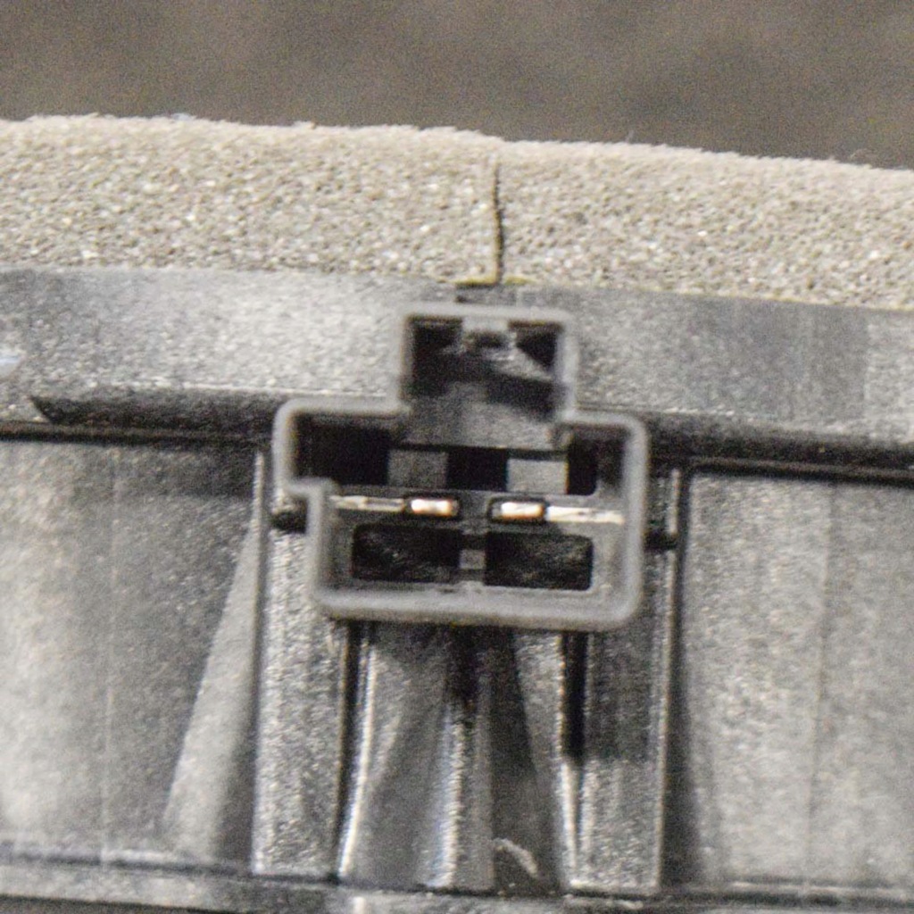 фото №6, Volvo v40 2016 левая сторона динамик дверь задних