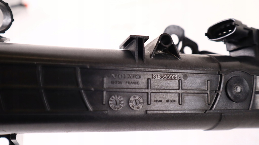 фото №6, Volvo xc60 i lift 2.0 d4 шланг интеркулер 31338545, 31338543