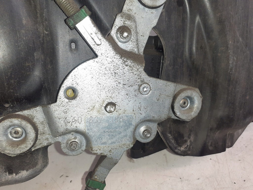 фото №7, Audi a8 d2 механизм стекло рама дверь правый перед