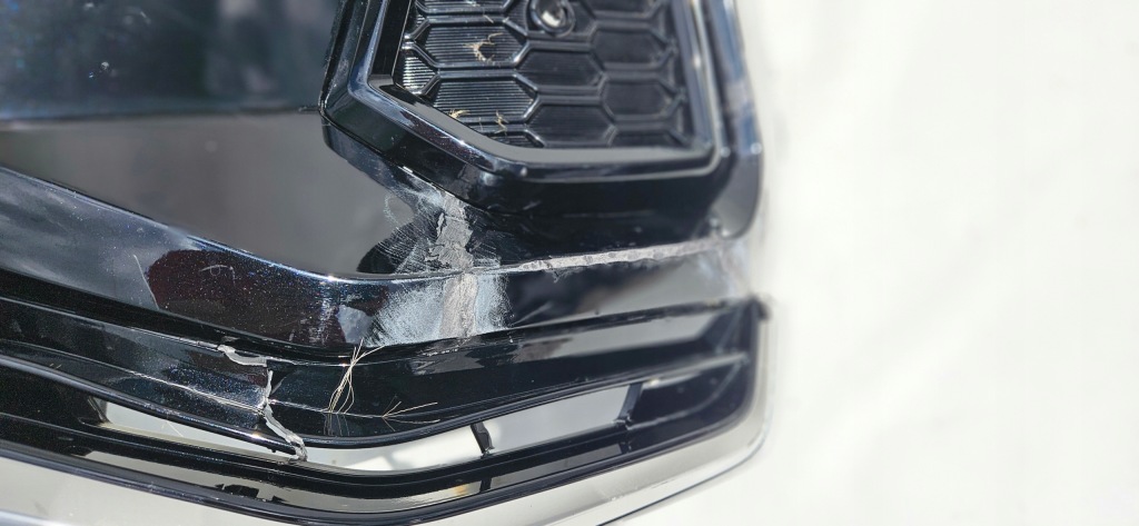 Купити Бампер suzuki across 2020- перед передній