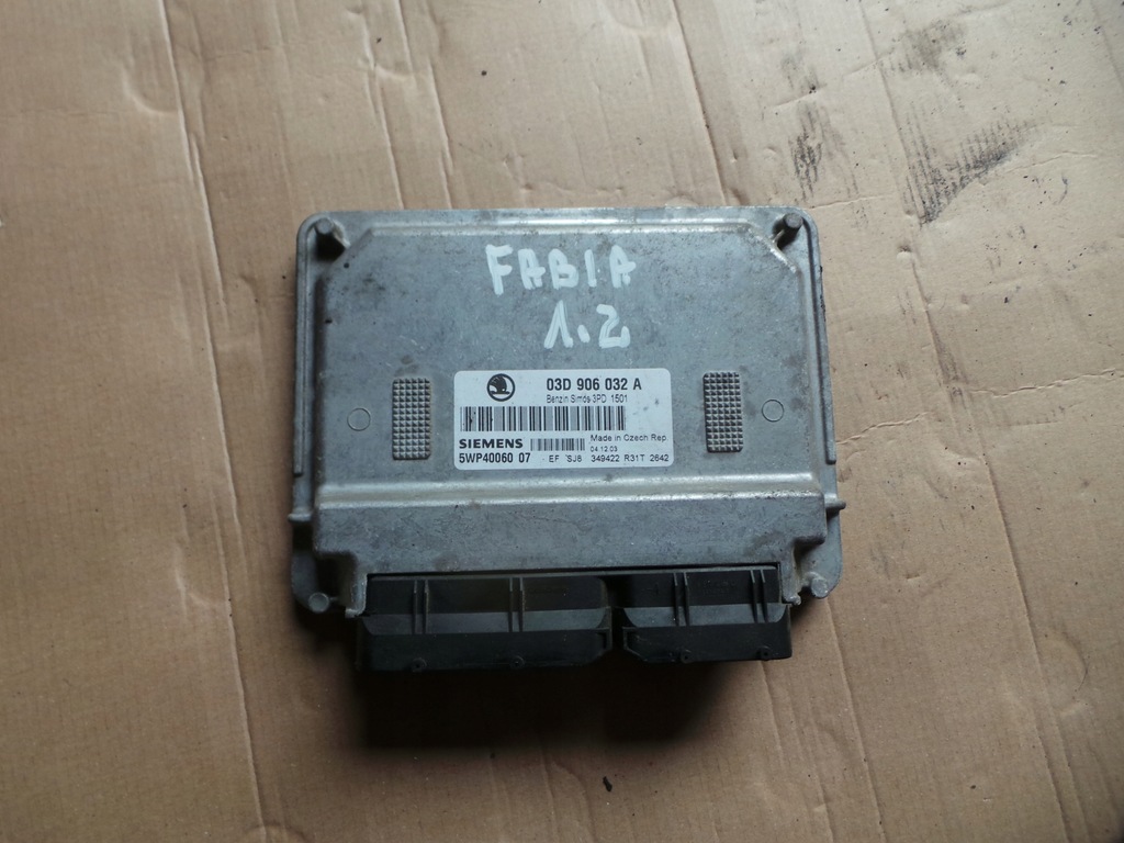фото №1, Бортовий комп'ютер двигуна skoda fabia i 1.2 03d906032a