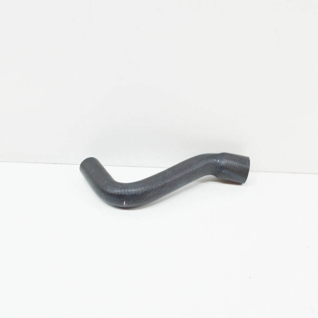 Bmw 5 e39 3.5i пабтрубок  отопителя 64218391013 oem Киев