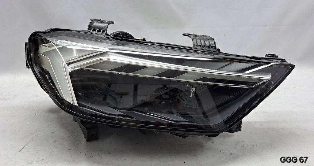 фото №1, Лампа права full led audi a1 ii 82a941034d