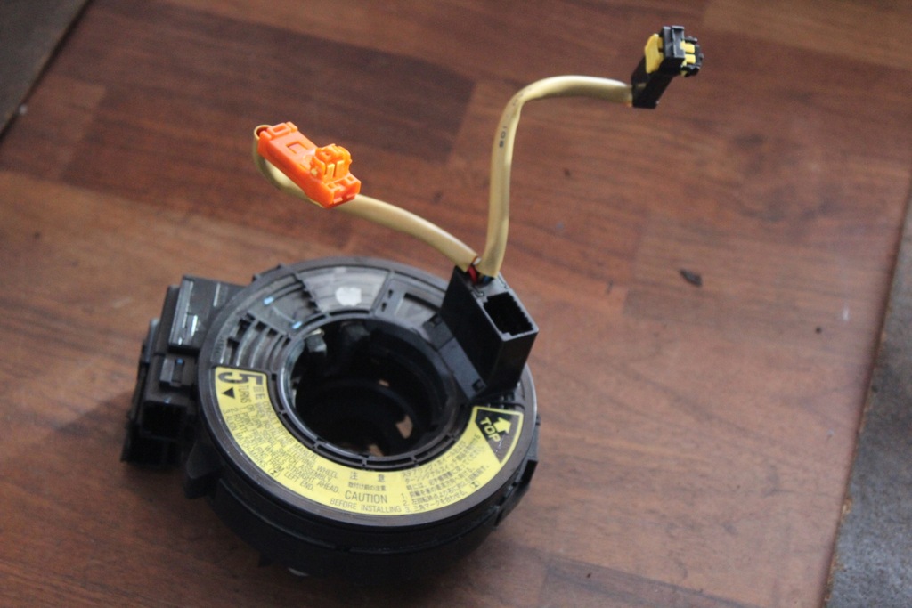 фото №13, Стрічка pod кермо шлейф corolla verso ii