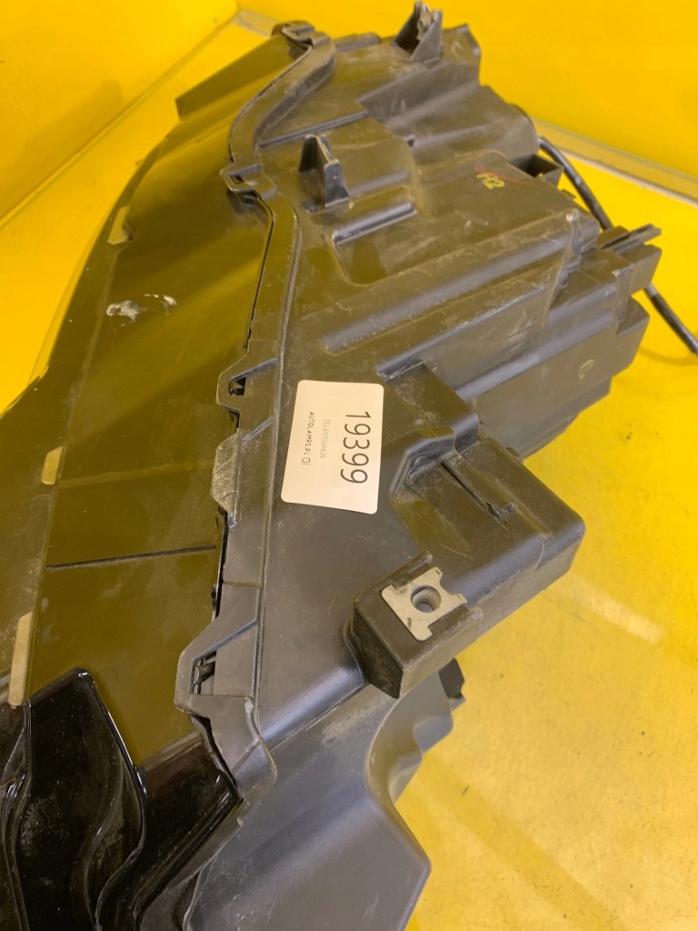 фото №2, Nissan x-trail rogue 2021- лампа права led