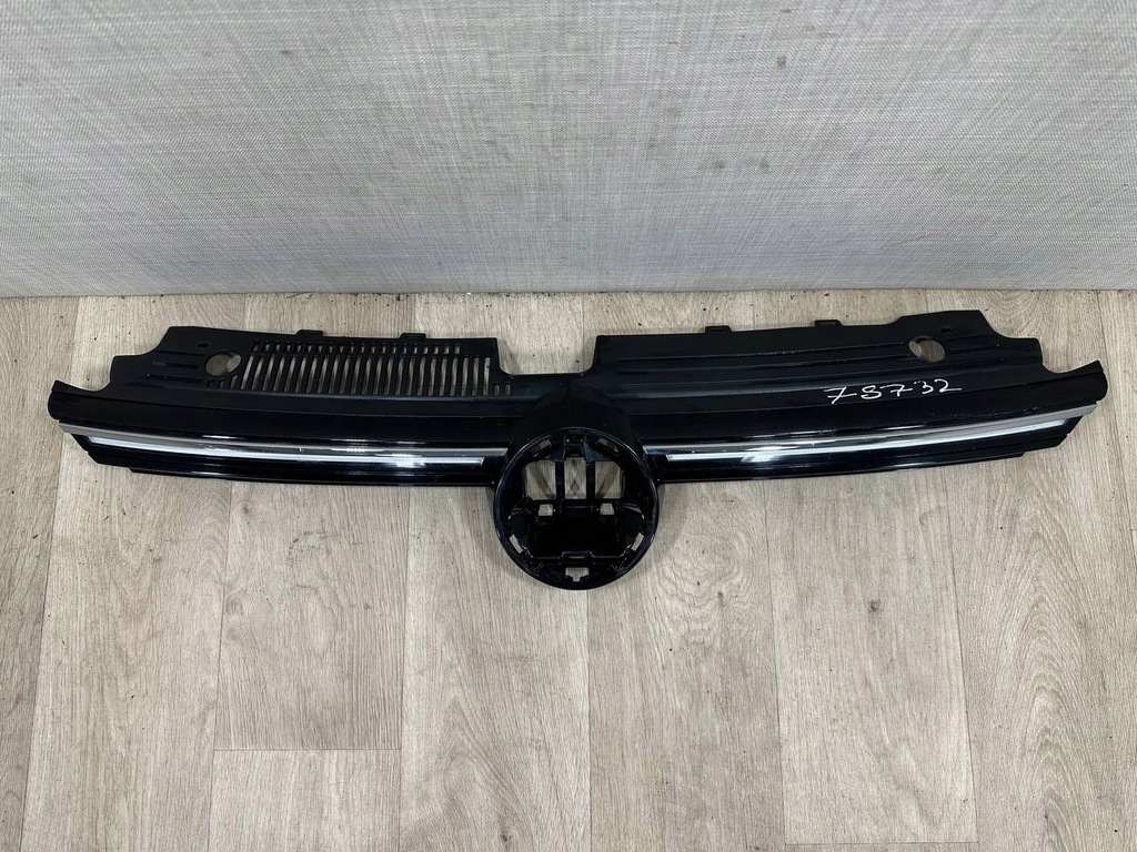 фото №1, Vw golf viii 8 решітка радіатора решітка радіатора led 5h0853653
