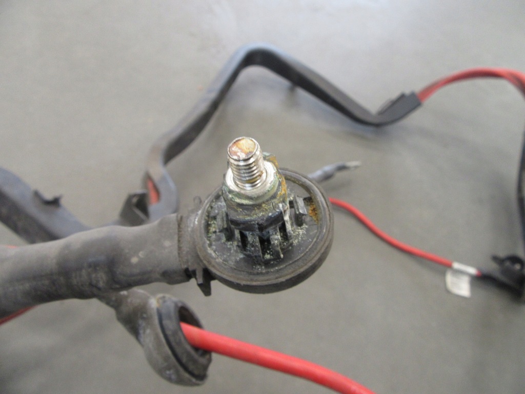 фото №6, Шланг питающий кабель аккумулятор plus bmw f25 x3