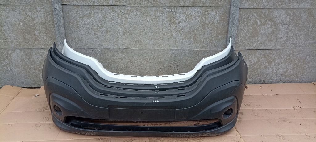 фото №2, Бампер перед передний renault trafic iii 2014-