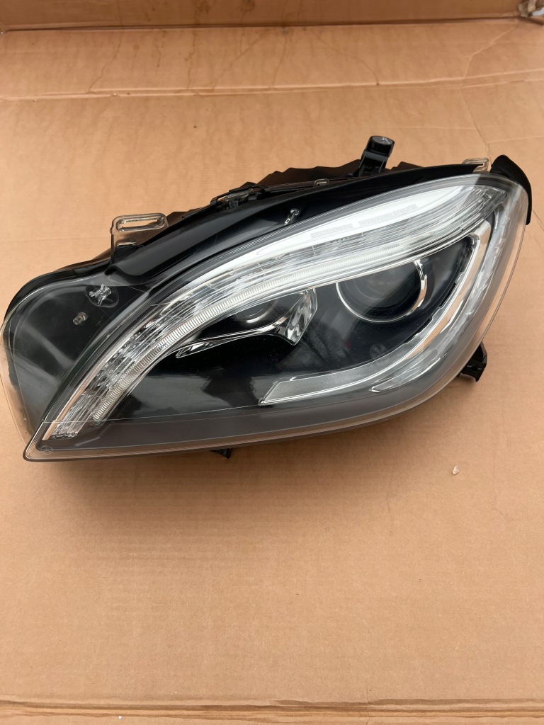 Купить Mercedes w166 ml лампы полный ils 2015 rok