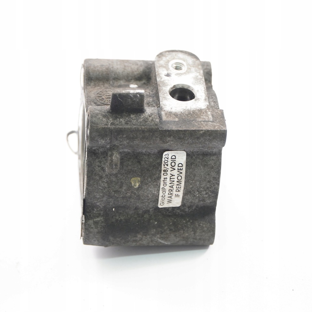 фото №9, Renault trafic ii vivaro 2.0 dci соединитель воздухозаборник egr