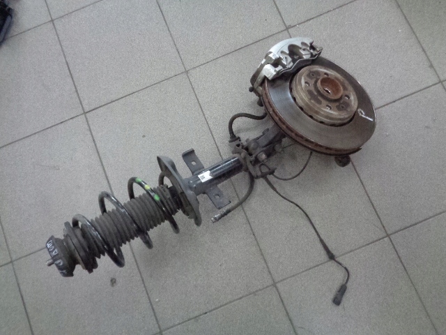 фото №1, Mcperson поворотний кулак права renault clio v 1.5 dci 2022 rok