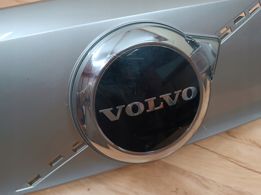 фото №9, Volvo c40 xc40 ev решётка радиатора решётка радиатора pod радар эмблема 32337601