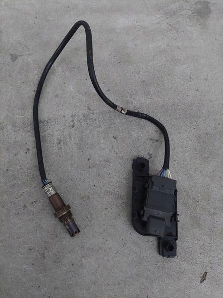 фото №1, Octavia iv 4 датчик лямбда-зонд 05l907807j