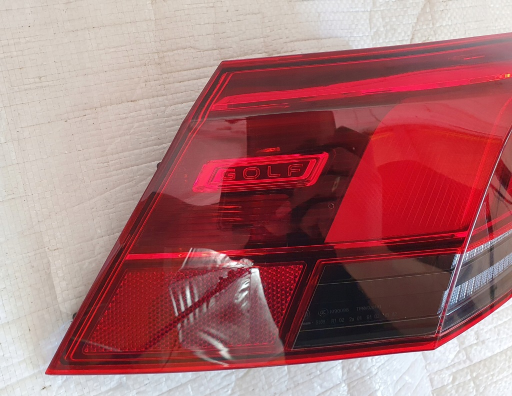 фото №11, Vw golf viii 8 hb лампа задняя левая led 5h0945095c