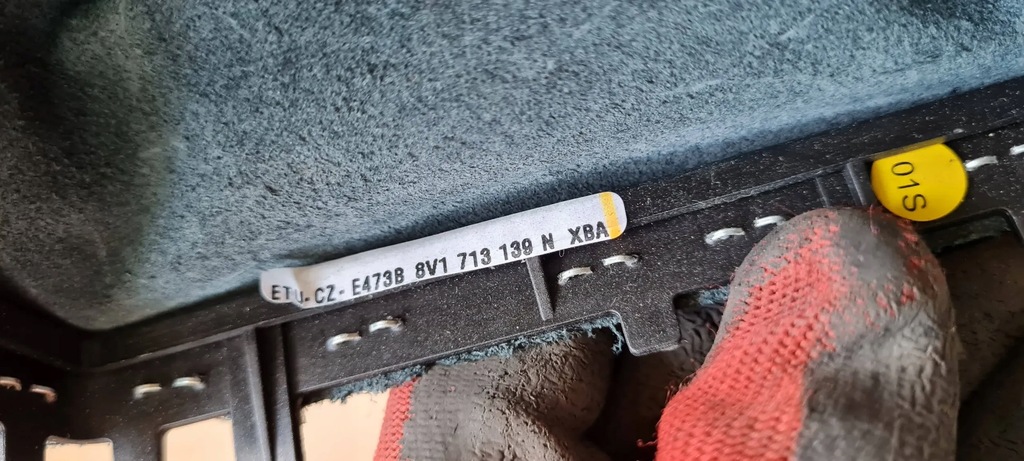 фото №10, S3 8v sedan a3 домкрат ручка переключения передач чехол dsg 8v1713139n