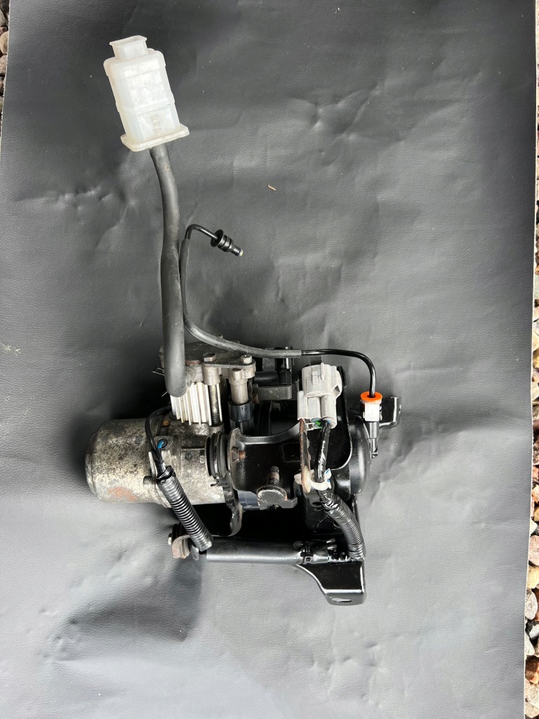 фото №1, Насос компрессор подвеска lexus ls 460 600 iv ls4600 ls600h