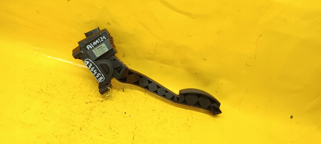 фото №1, Потенциометр газа alfa romeo 147 0281002380 bosch