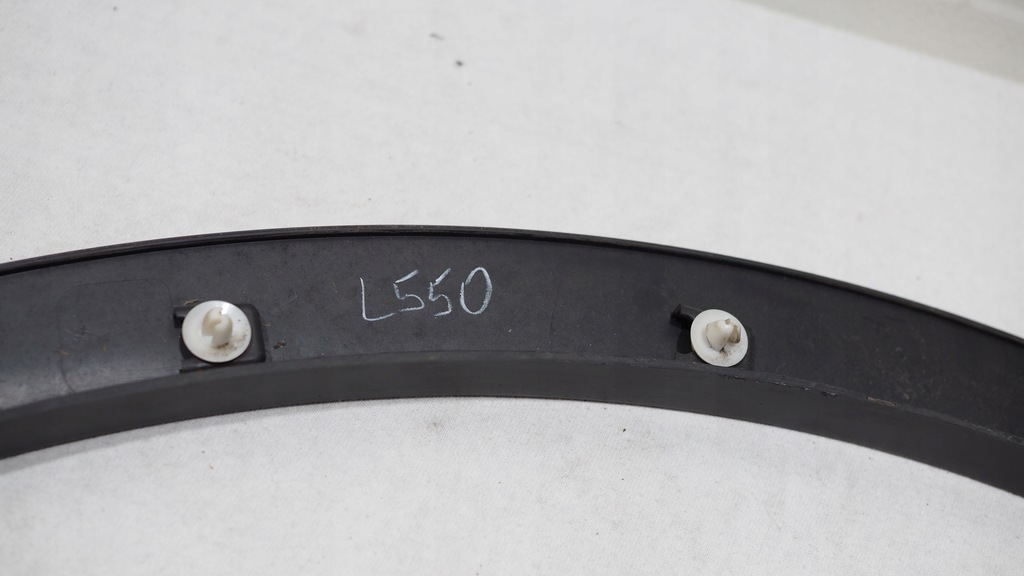 фото №10, Land rover discovery sport l550 молдинг крила перед правий