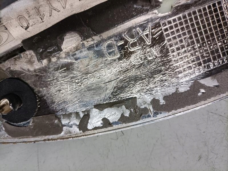 фото №8, Молдинг крыла левый правый задняя citroen ds3 9800069477 9800069377