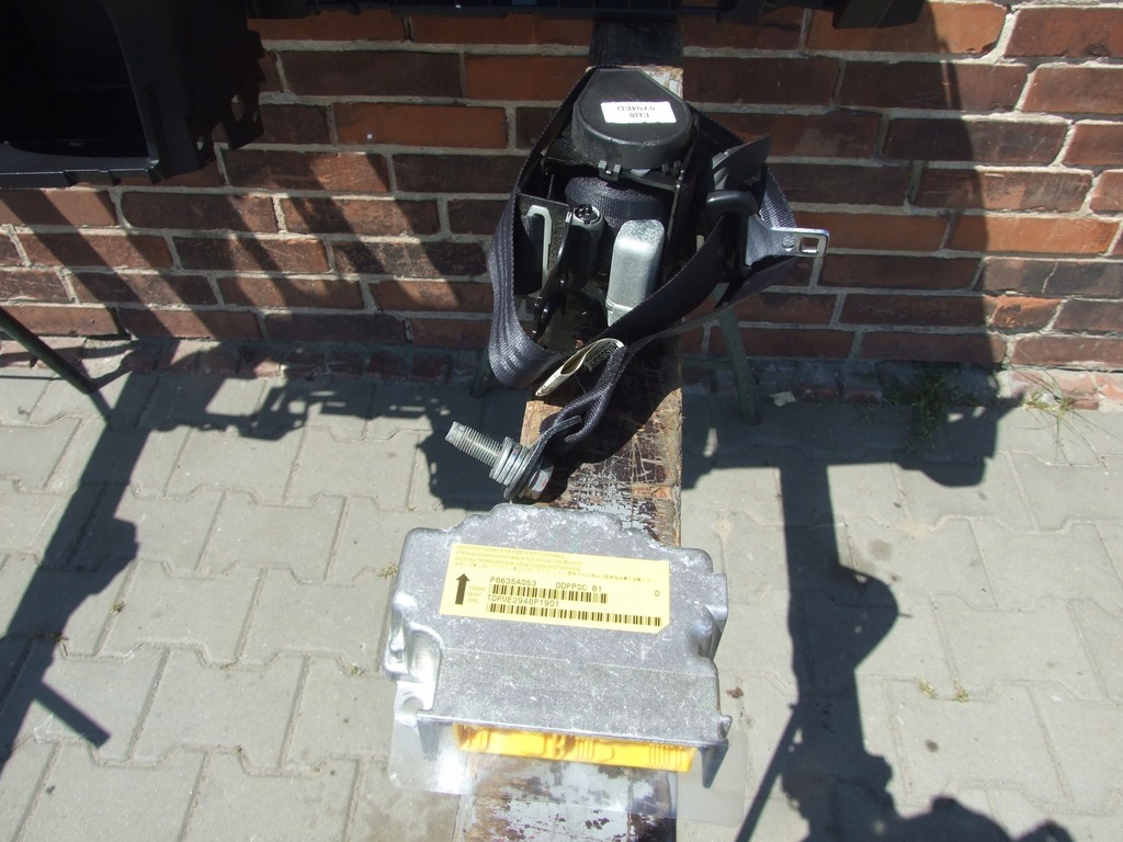 фото №8, Панель приладів консоль панель приладів citroen c-crosser подушка безпеки ремені