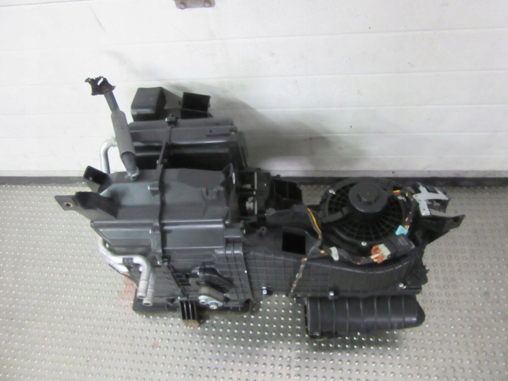 фото №9, Sportage ii 2.7i 2007 отопитель воздуходувка eu