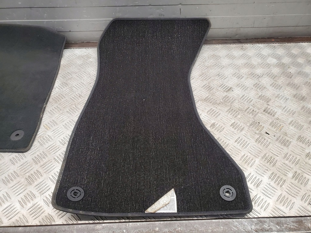 фото №10, Audi a4 s4 b9 8w 8w0864450e комплект обшивка