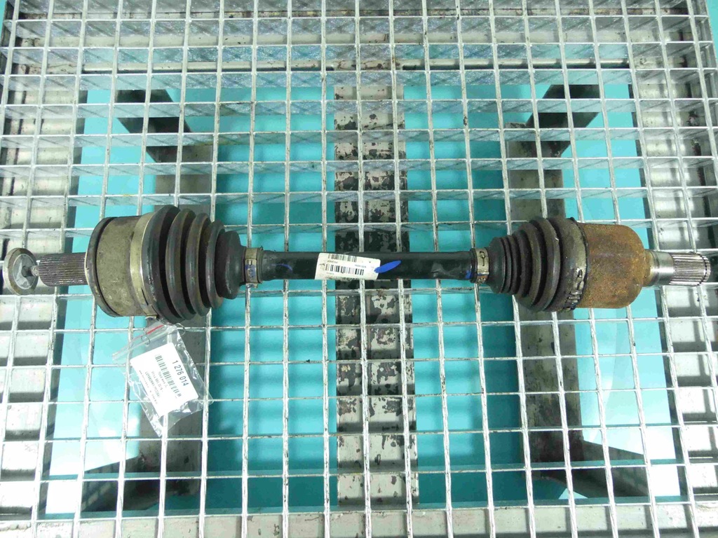 фото №1, Приводной вал левая volvo s90 2016- 2.0 t5 перед