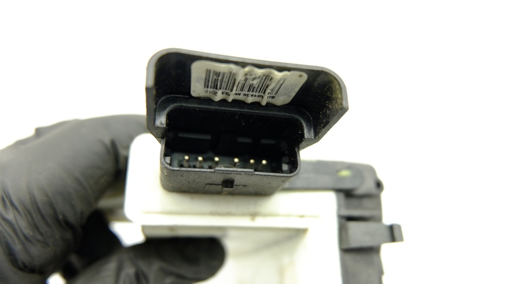 фото №3, Berlingo ii замок дверь правый перед 6pin