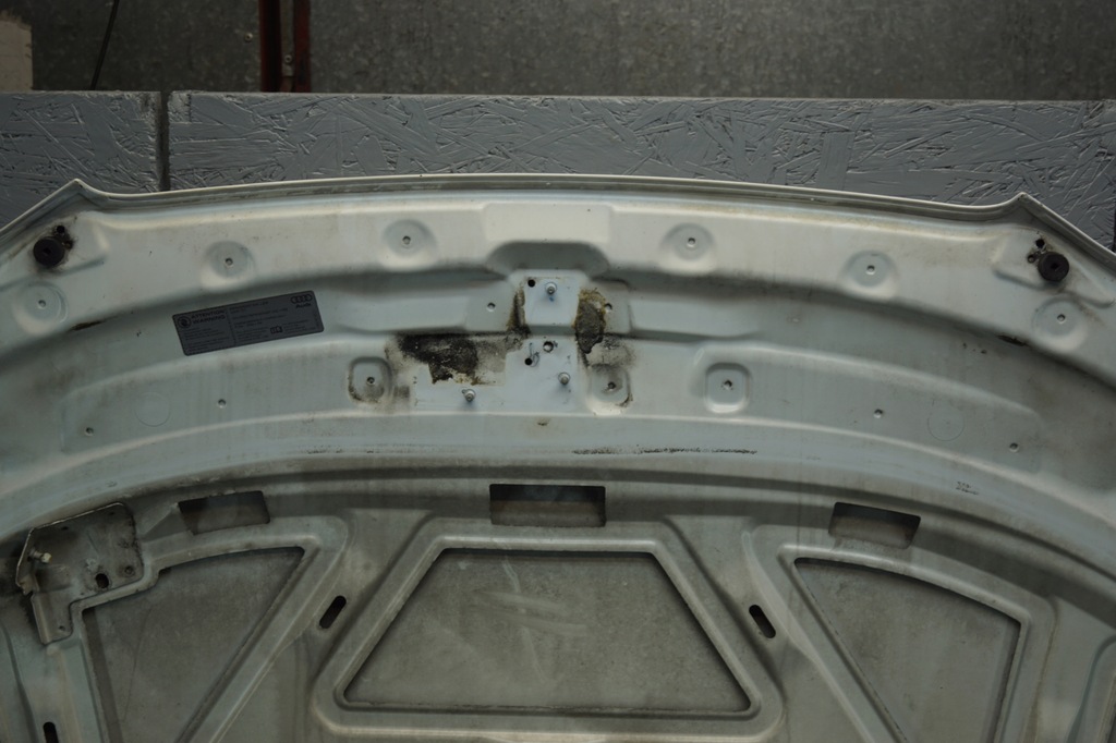 фото №15, Капот кришка двигуна audi a3 8p lift 08 - ly9c