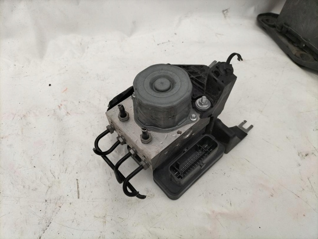 фото №7, Насос abs mercedes w176 a0004310500