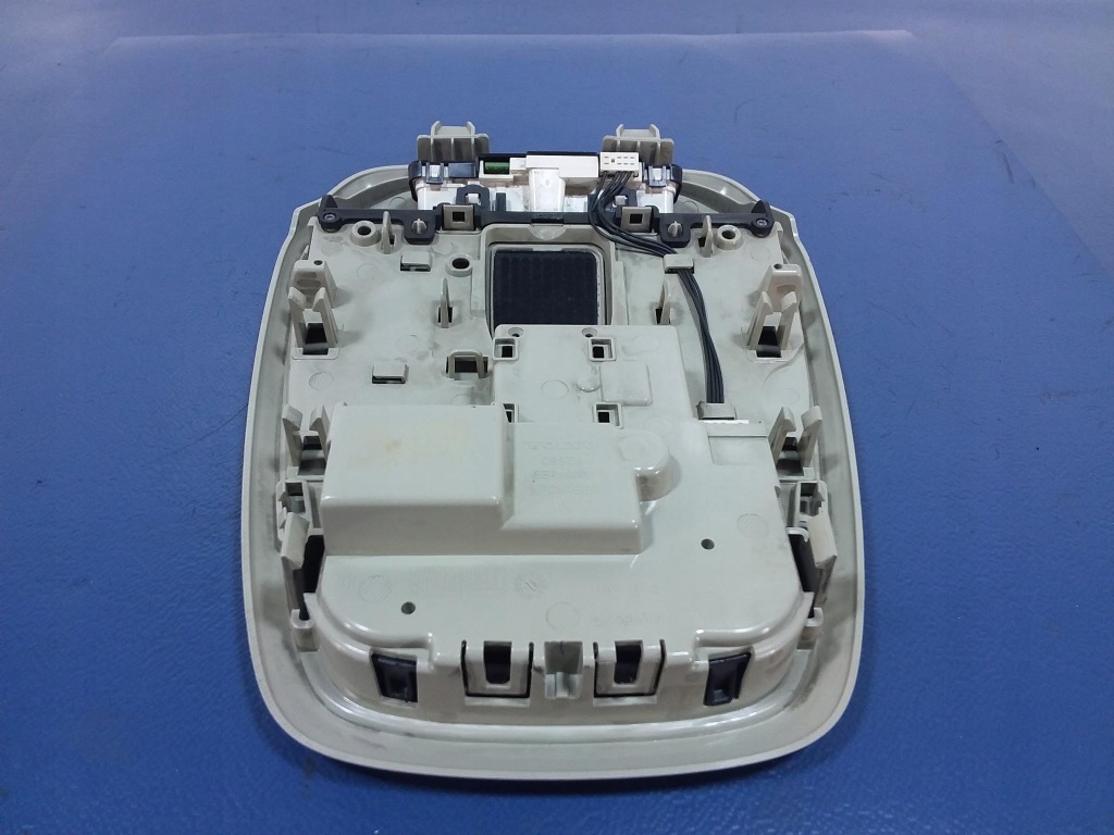 фото №2, Volvo v40 ii лампа потолочный перед led c159m101