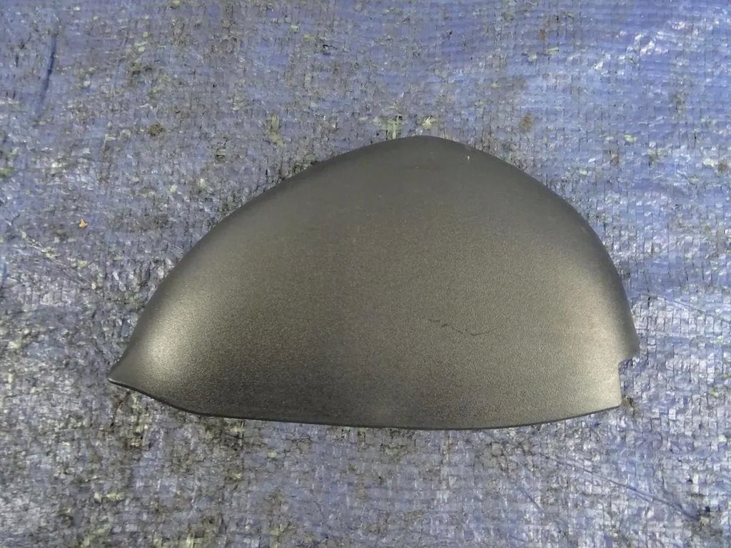 фото №1, Захист панелі права mercedes slk r171 a1716800883