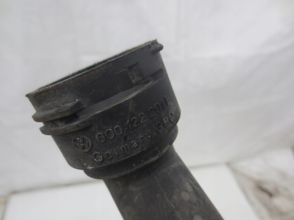 фото №8, Корпус термостата wąż vw polo fox seat ibiza skoda fabia rapid 1.2 6v 12v