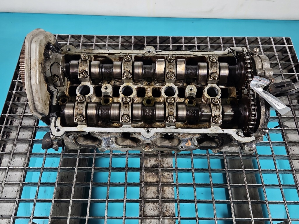 фото №11, Головка audi a8 d2 077103373ae abz 4.2 v8 299km