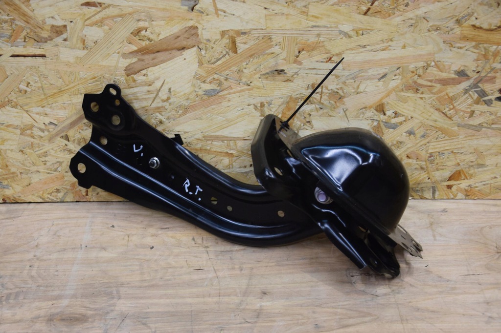 фото №6, Важіль правий задня поздовжній lexus ux 250h 5tyśkm 20r