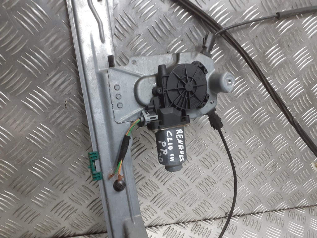 фото №4, Механизм стекло правый перед renault clio iii