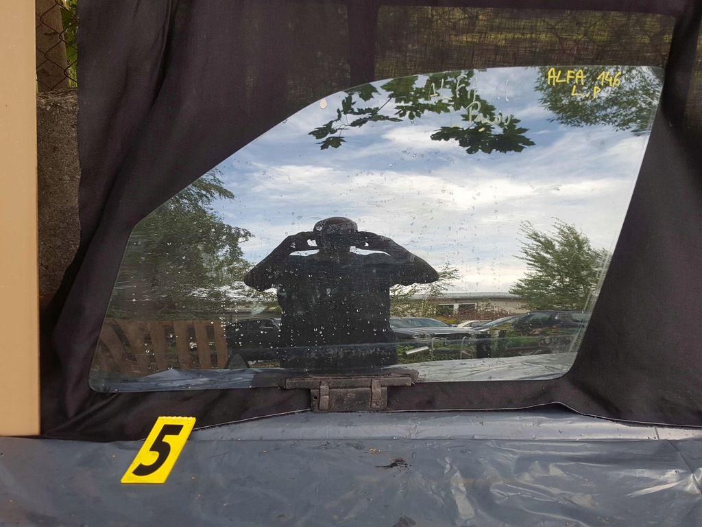 фото №1, Скло бічна ліва передня лівий перед alfa romeo 146