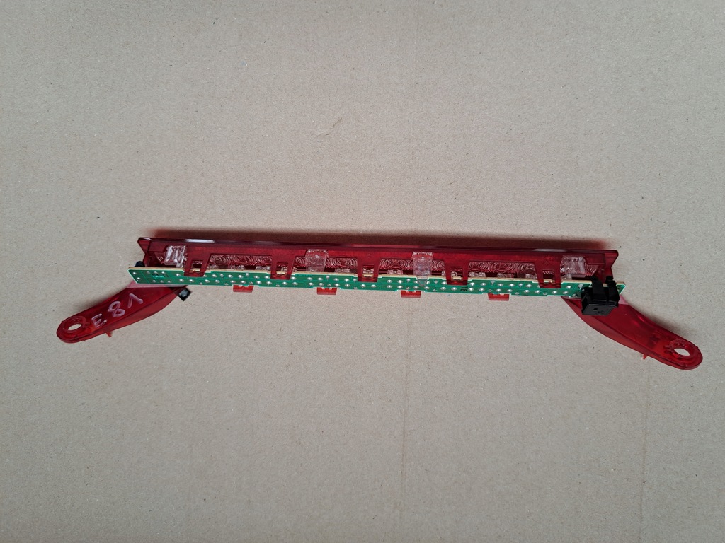 фото №1, Третий свет стоп bmw 1 e81 e87 6931397