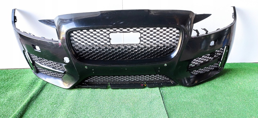 фото №1, Бампер перед передний jaguar xe r-sport x760